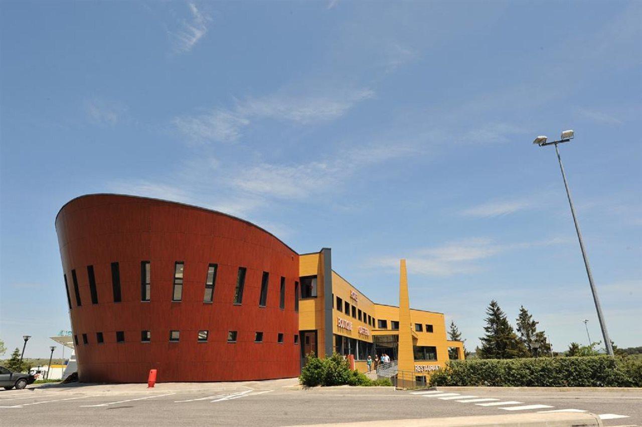 The Originals Access, Hotel Millau Sud L'Hospitalet-du-Larzac Exterior photo